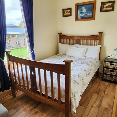 Ruby'S Cottage Farm Stay พอร์ตอาร์เธอร์ ภายนอก รูปภาพ